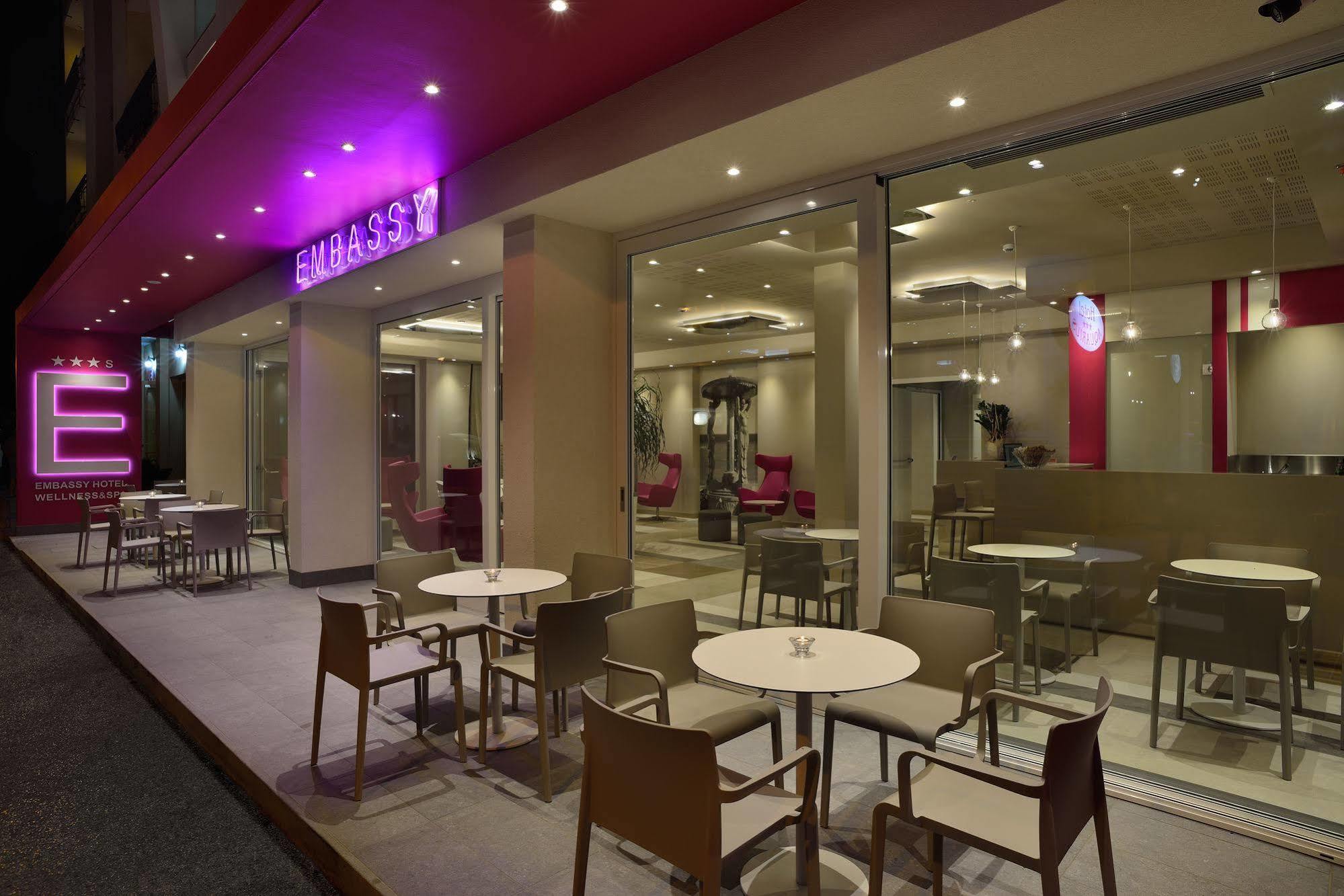 Embassy Hotel & Spa Cattolica Esterno foto