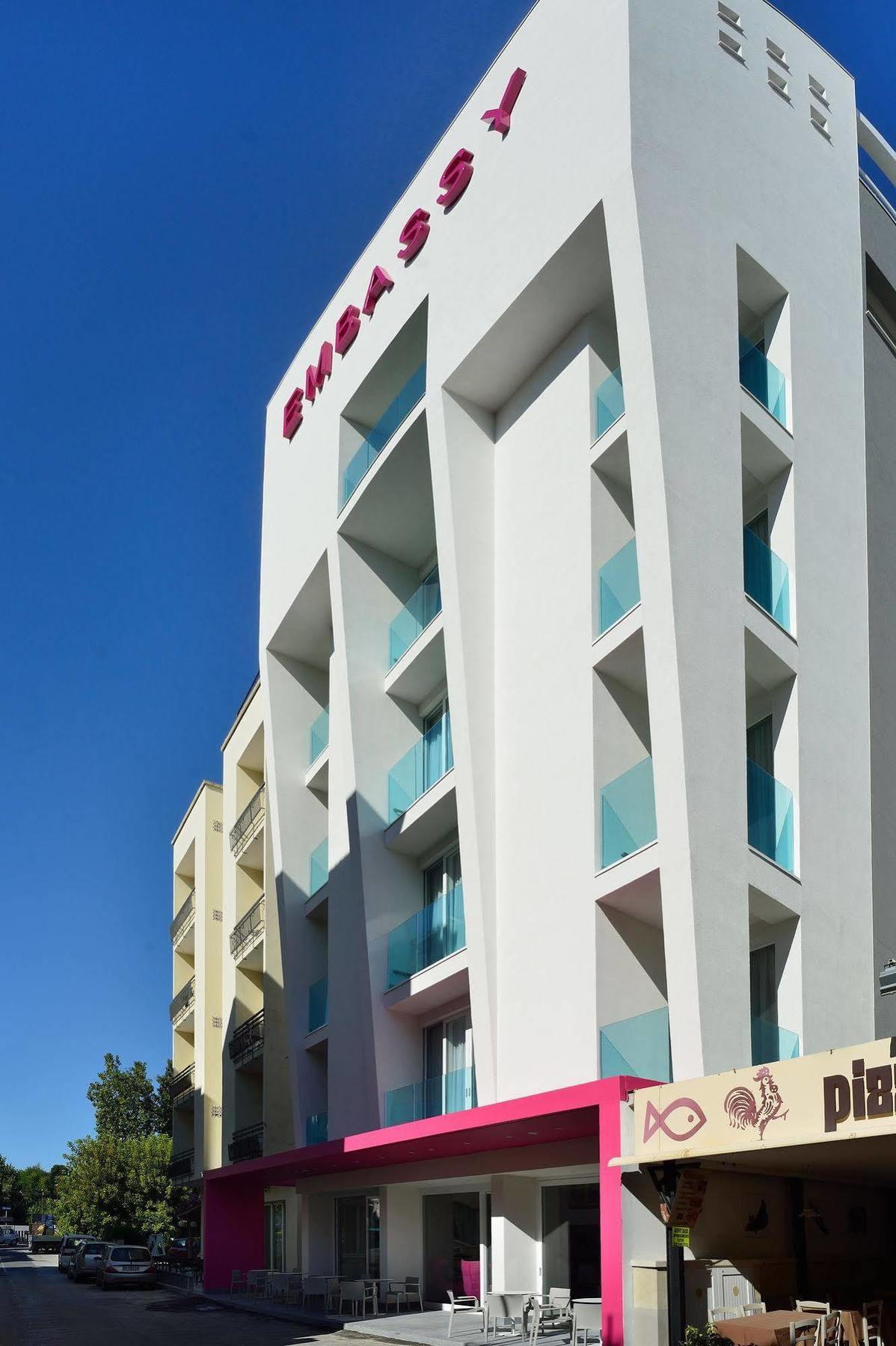 Embassy Hotel & Spa Cattolica Esterno foto