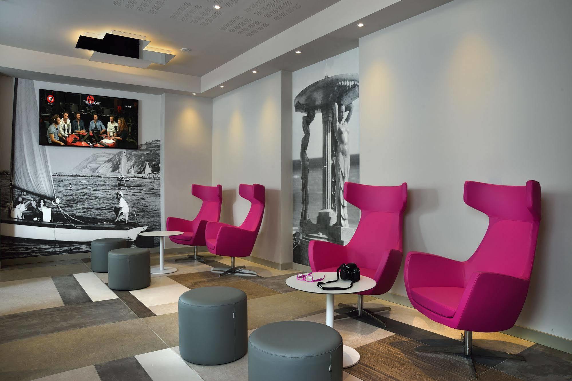 Embassy Hotel & Spa Cattolica Esterno foto